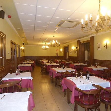Hostal La Perdiz Sonseca Bagian luar foto
