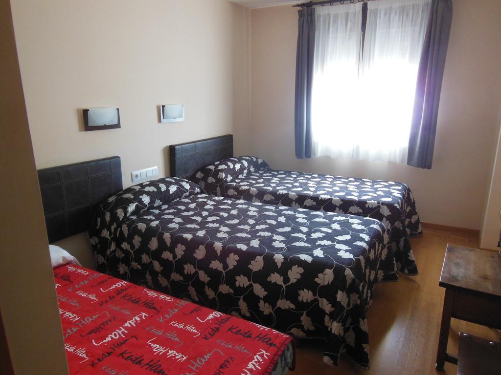Hostal La Perdiz Sonseca Bagian luar foto